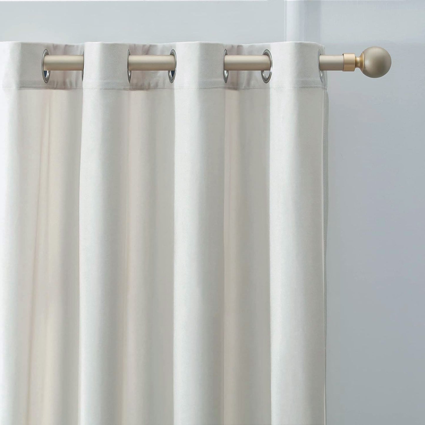 Ivory White Velvet Curtains and Drapes for Living Room/Bedroom